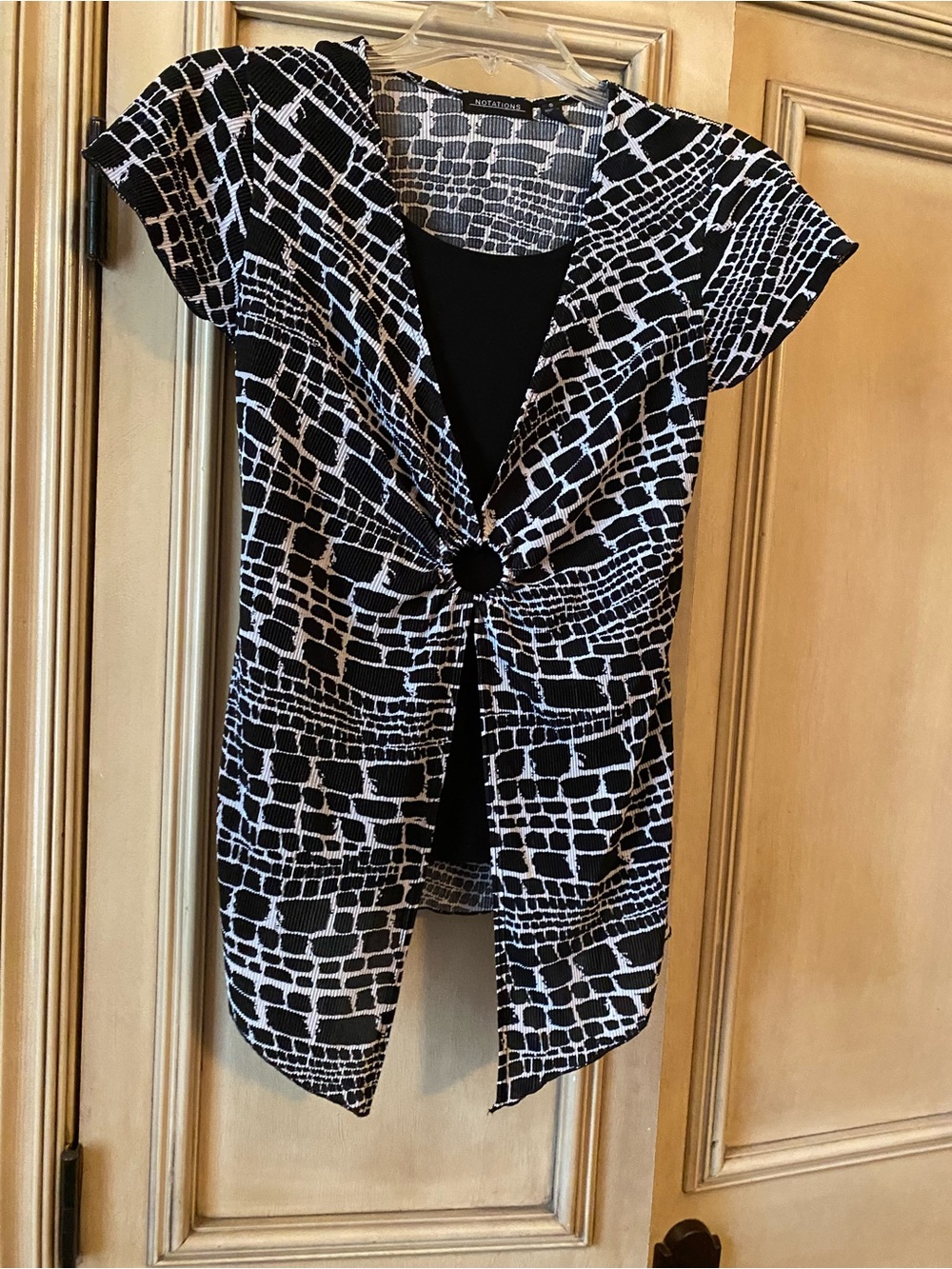 Notations Black White Animal Print Twist Front V-Neck Top Women's Size S